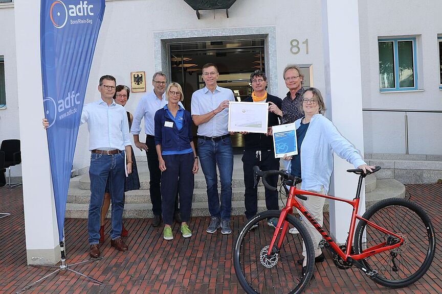 Bundesrechnungshof in Bonn ist Fahrradfreundlicher Arbeitgeber in Gold. Bundesrechnungshof in Bonn ist Fahrradfreundlicher Arbeitgeber in Gold.